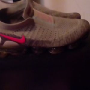 Max air Nike speaicl edition.only pair around